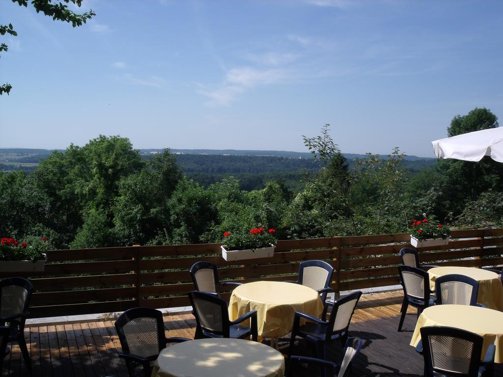 Hotel Pfefferburg Schönaich Buitenkant foto